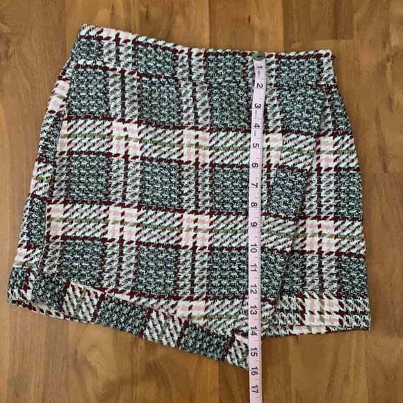 Tweed Skirt - Picture 4 of 6